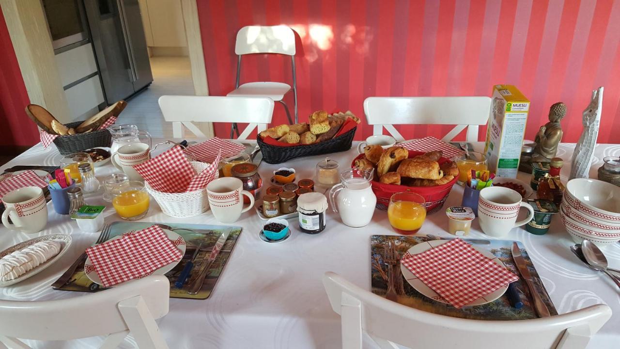 Le Relais De L'Aube Hotel Villers-Bretonneux Buitenkant foto